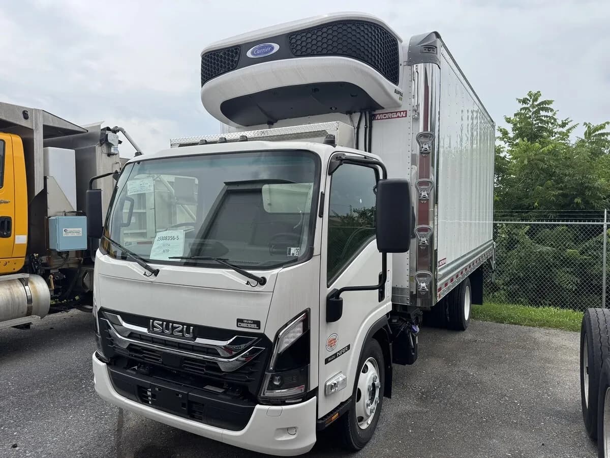 2025 Isuzu NRR - Chassis