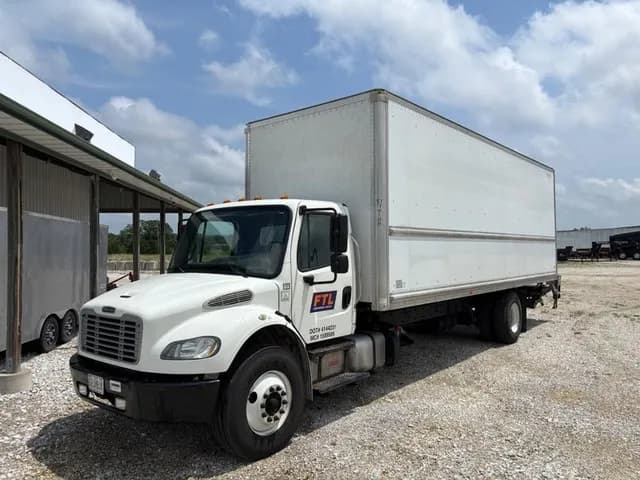 2018 Freightliner M2