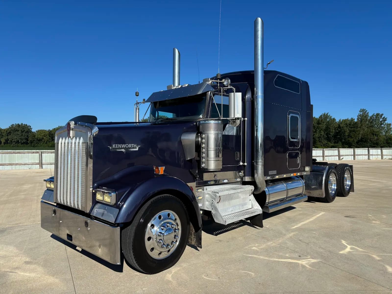 2007 Kenworth W900L - Sleeper