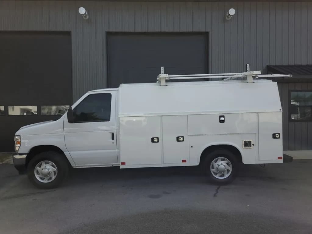 2021 Ford E350 - Box