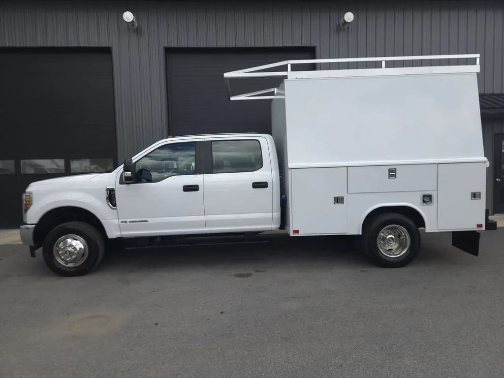 2018 Ford F350 - Chassis