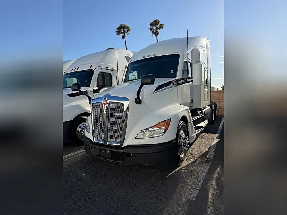 2022 Kenworth T680
