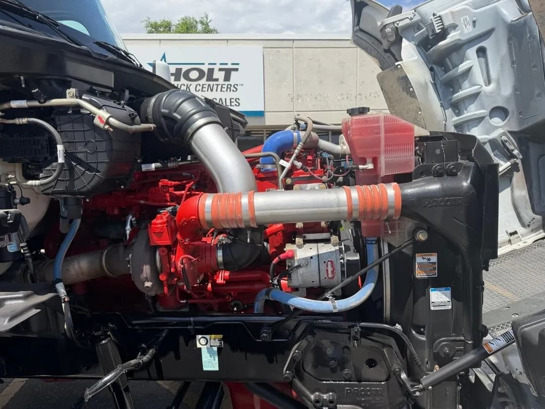 2021 Kenworth T880