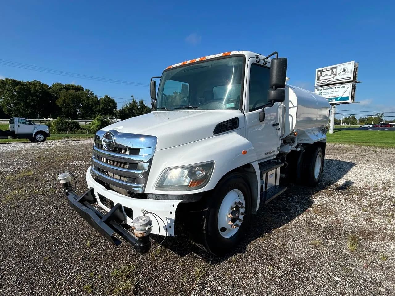 2019 Hino 338 Valew Tank 2,000 - Chassis