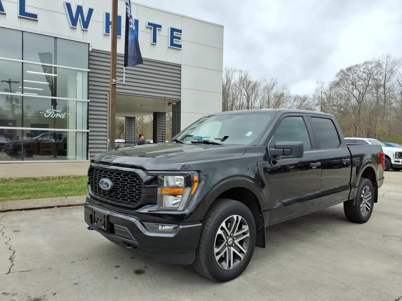 2023 Ford F-150 XL - Pickup