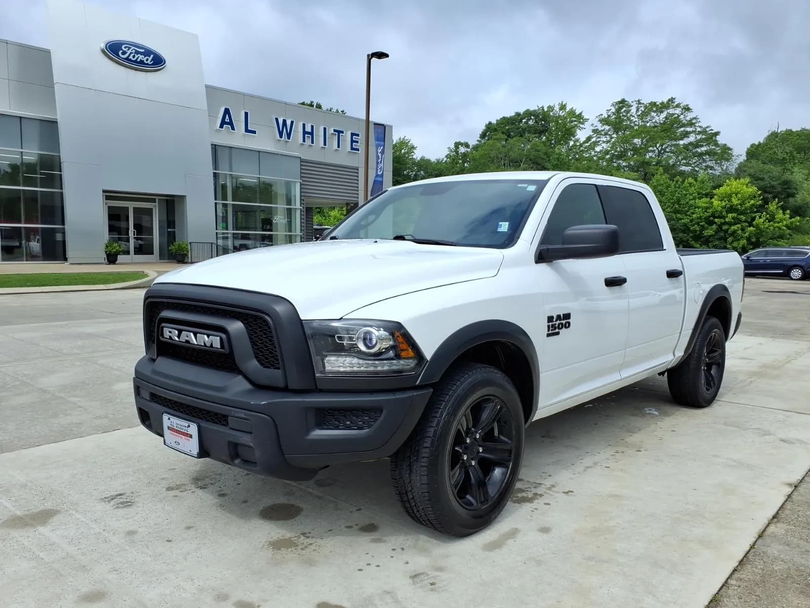 2024 Ram 1500 Classic Warlock - Pickup