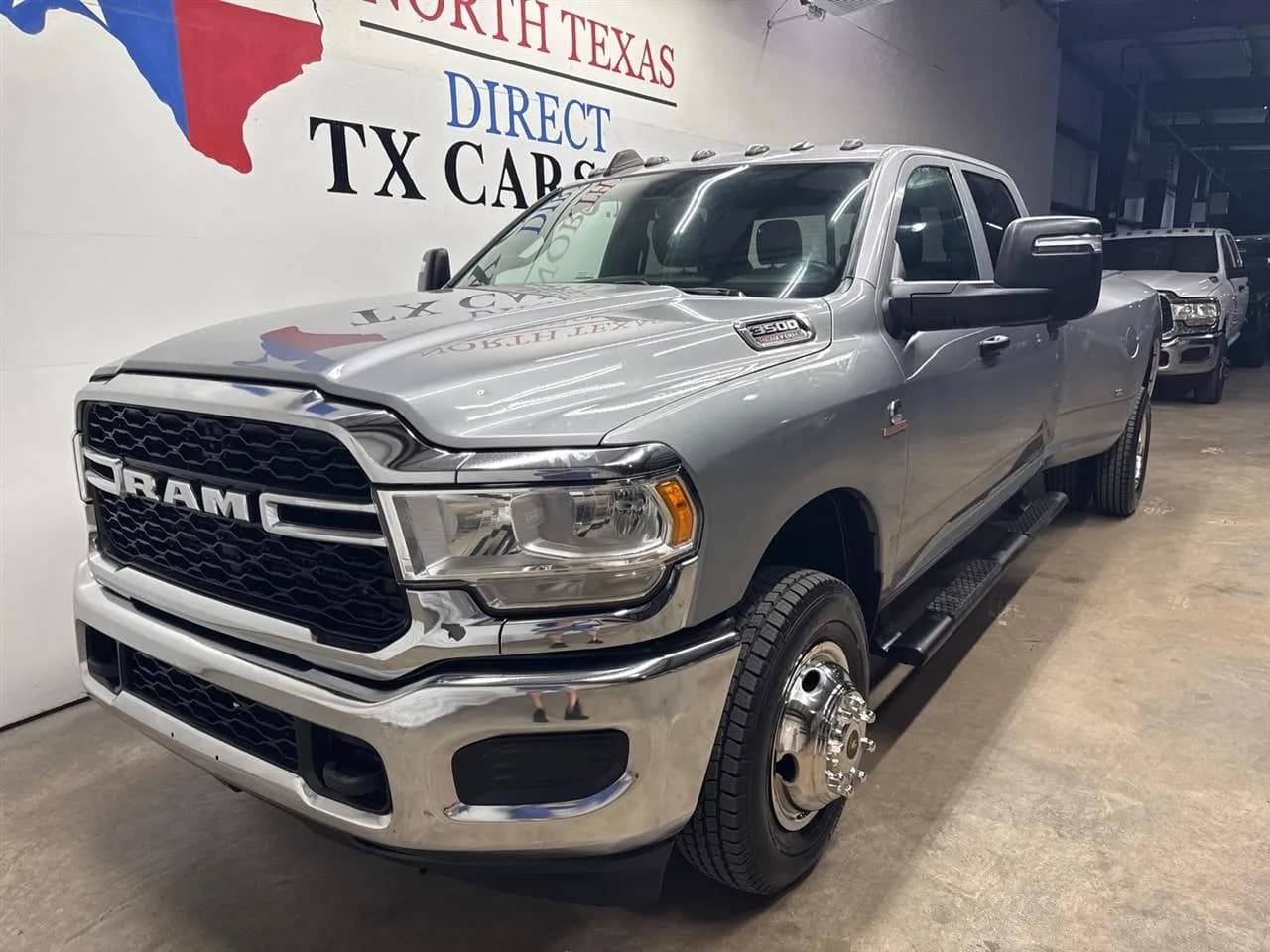 2024 Ram 3500 Tradesman Crew Cab - Pickup