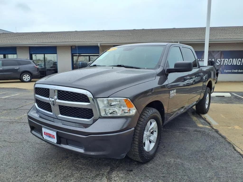 2022 Ram 1500 Classic - Pickup
