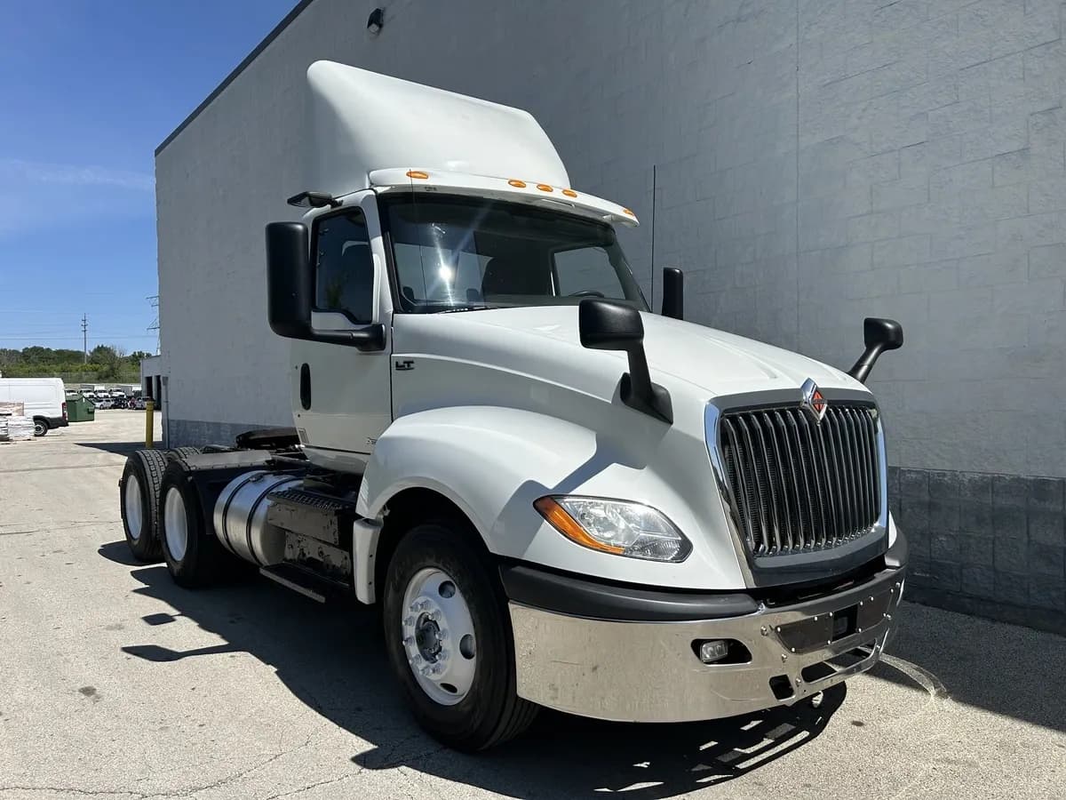 2019 International LT625