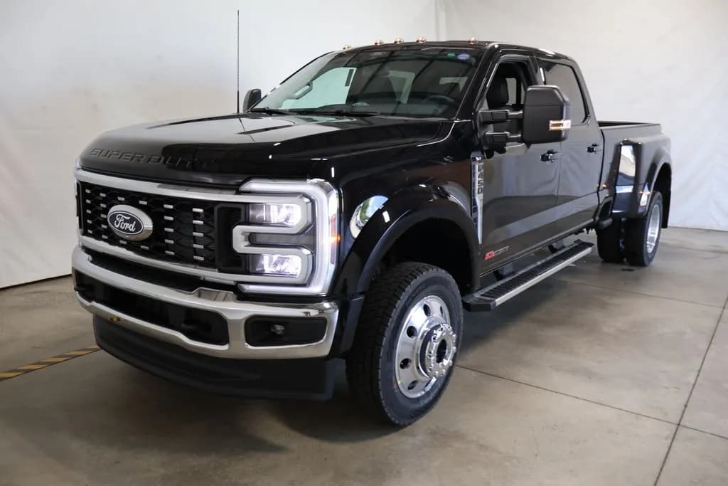 2027 Ford F-450 Crew Cab