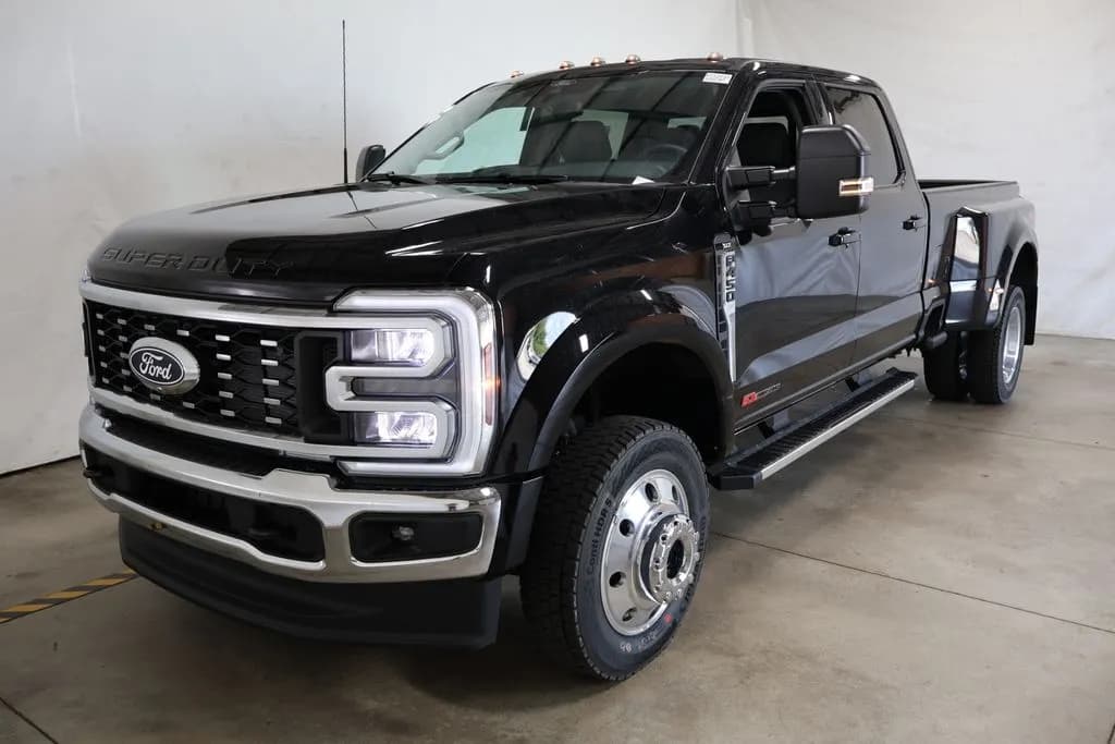 2027 Ford F-450 Crew Cab