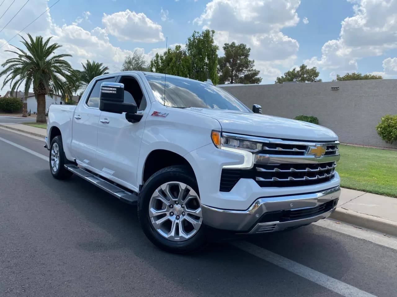 2024 Chevrolet Silverado 1500 LTZ Crew Cab