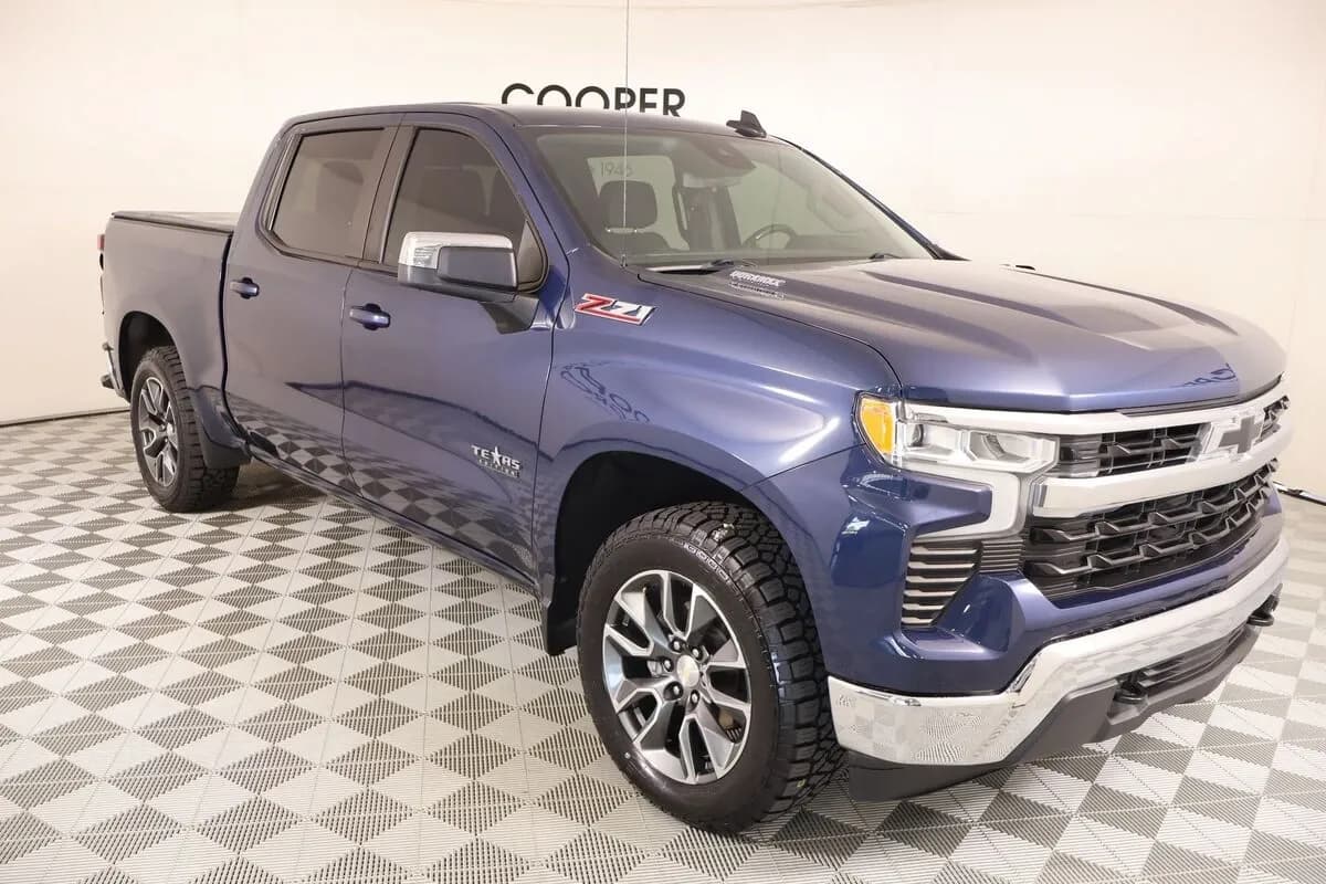 2022 Chevrolet Silverado 1500 - Pickup