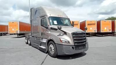 2025 Freightliner Cascadia - Sleeper