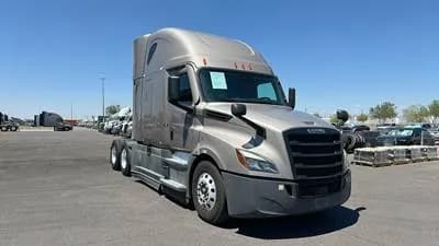 2023 Freightliner Cascadia - Sleeper