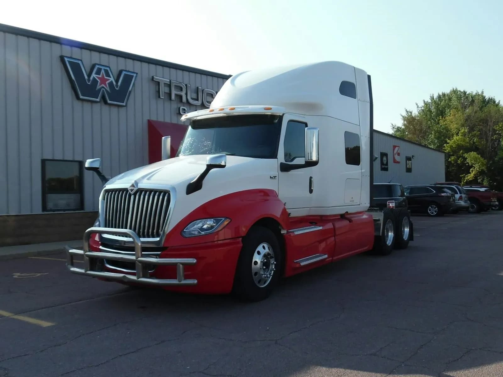2021 International LT
