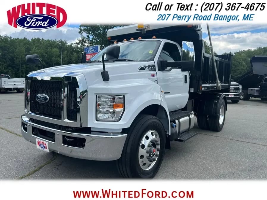 2027 Ford F-750 Straight Frame Reg Cab - Dump