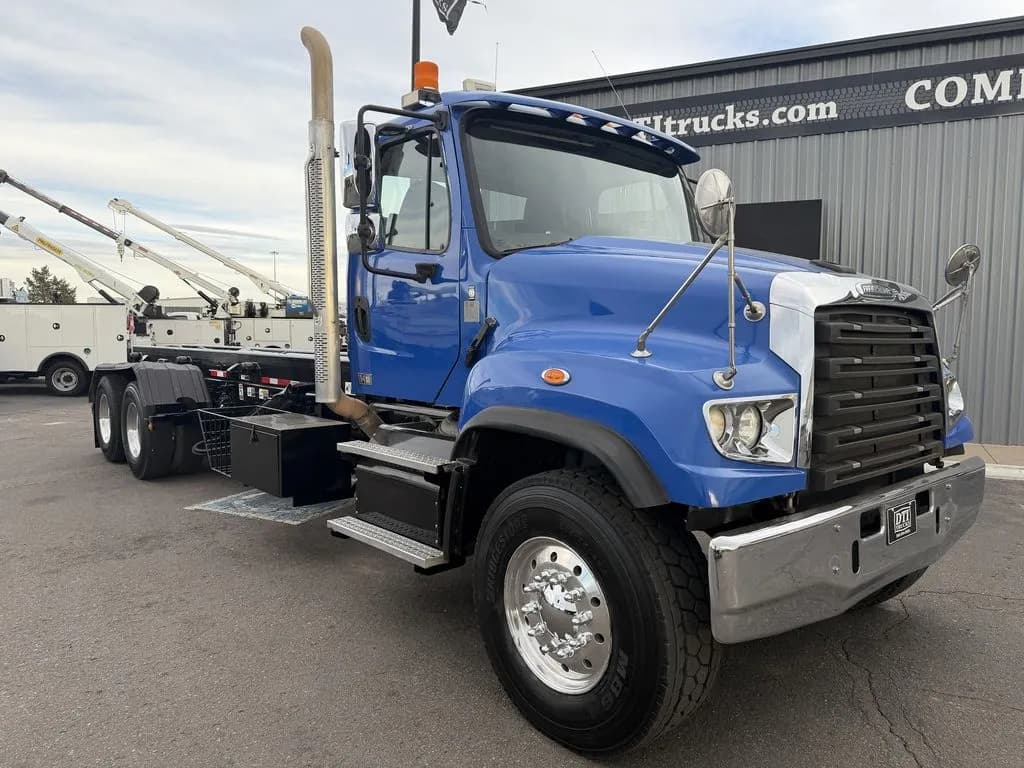 2018 Freightliner 114 SD - Garbage