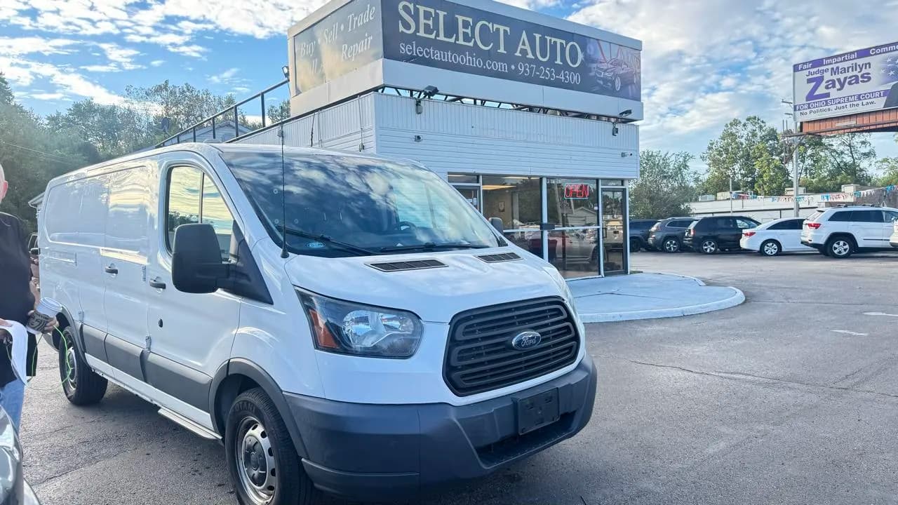 2016 Ford Transit Cargo Van T-150 130" Low Rf 8600 - Vans
