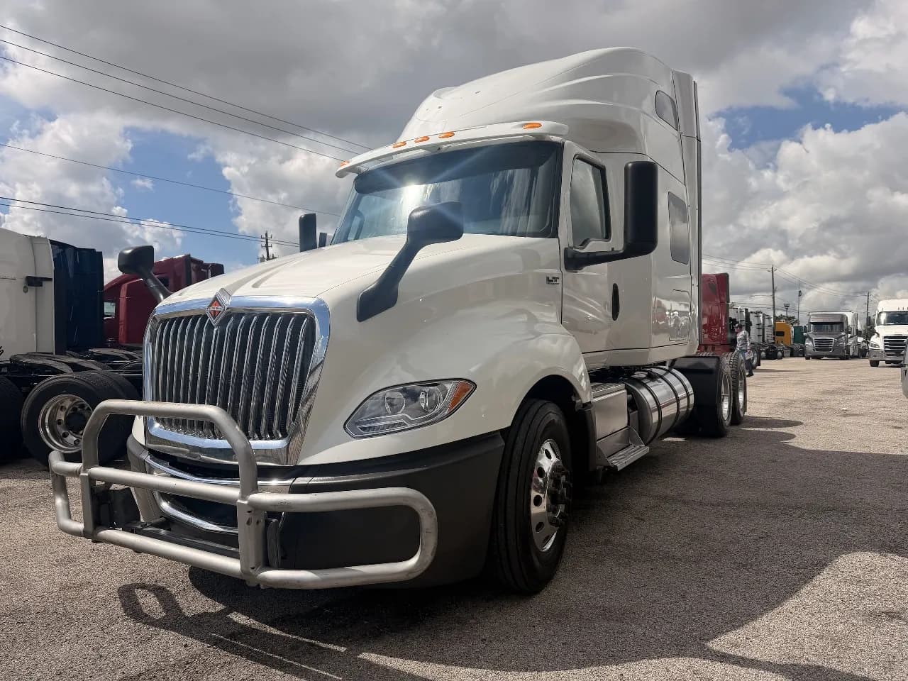 2020 International LT