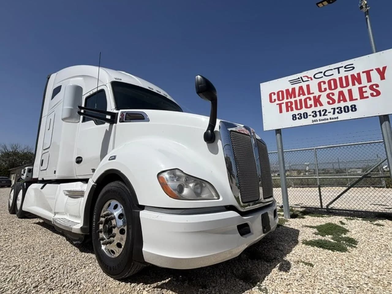2020 Kenworth T680 - Sleeper
