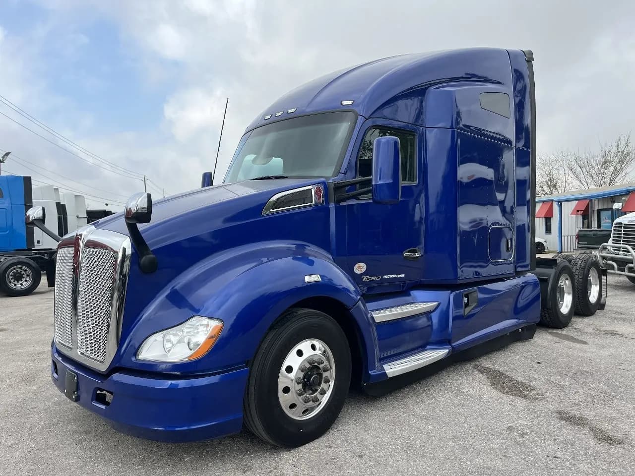 2021 Kenworth T680 - Sleeper