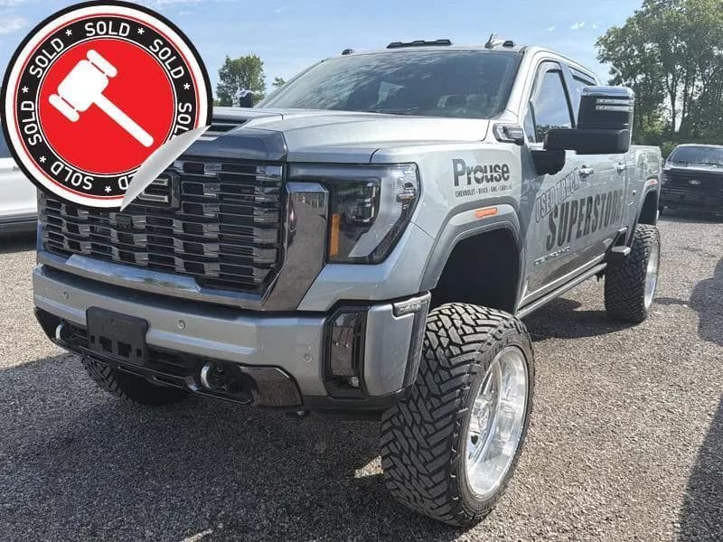 2024 GMC Sierra 2500HD Denali Ultimate Crew Cab - Pickup