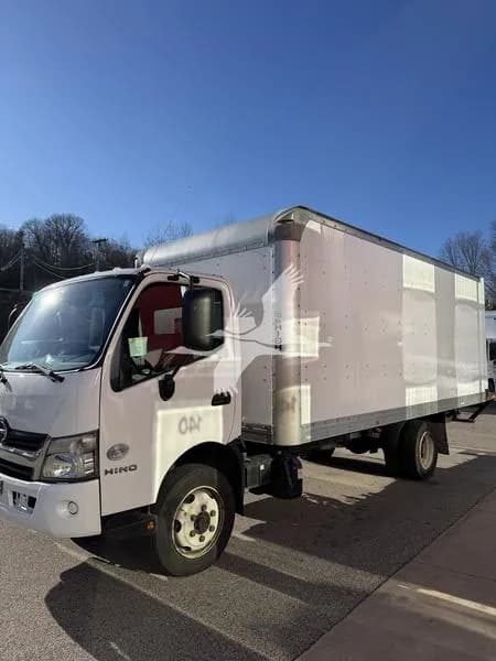 2020 Hino 195