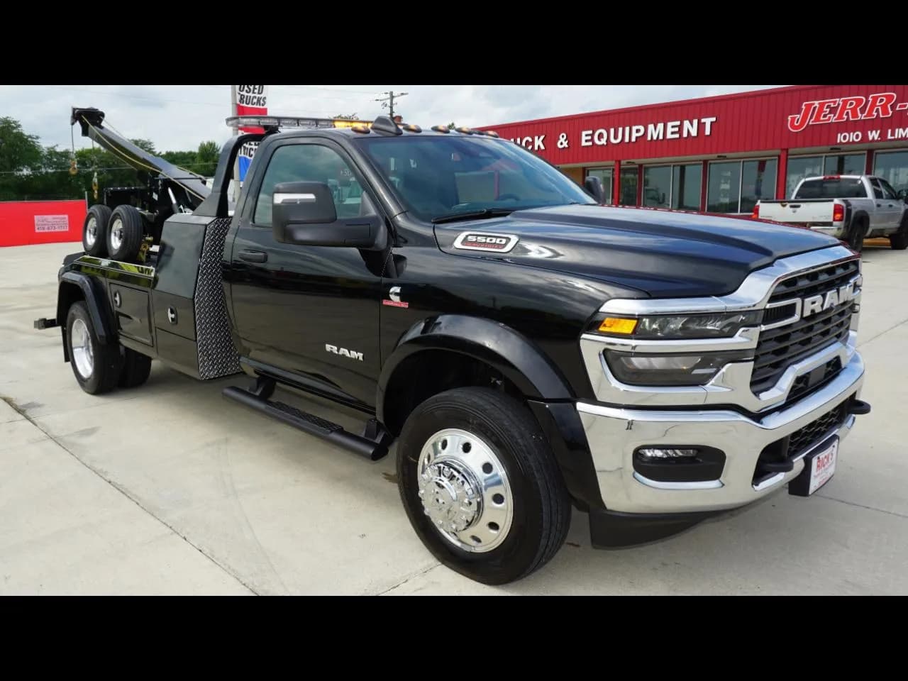 2026 Ram 5500 BigHorn - Tow
