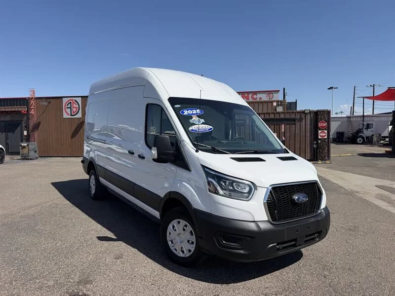 2025 Ford Transit 250