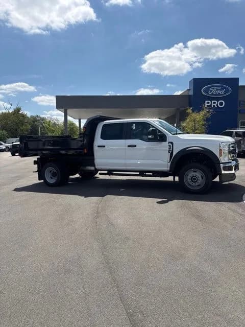 2026 Ford F-450 Crew Cab - Dump