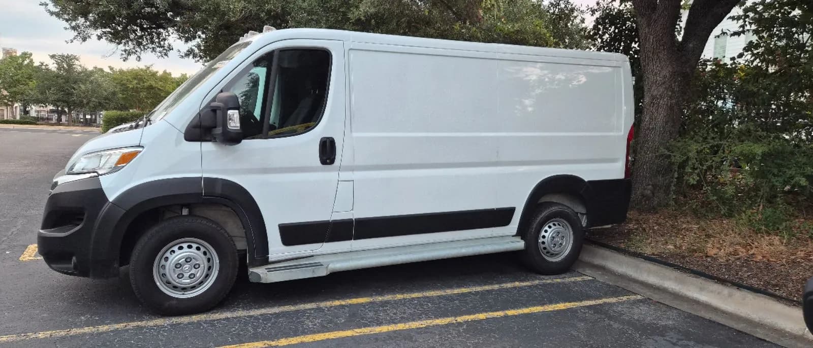 2025 Ram ProMaster - Vans