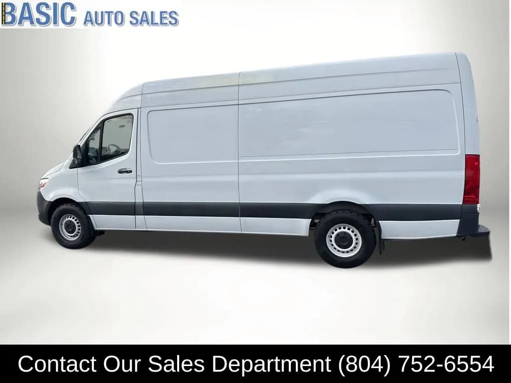 2019 Freightliner Sprinter 2500 - Vans