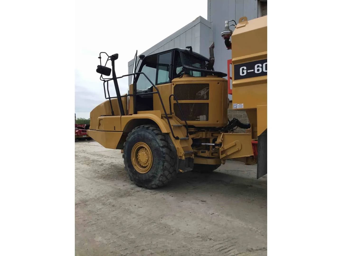 2019 Caterpillar 725C2