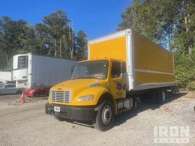 2013 Freightliner Business Class M2 - Service
