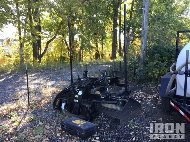 2019 Caterpillar BB121