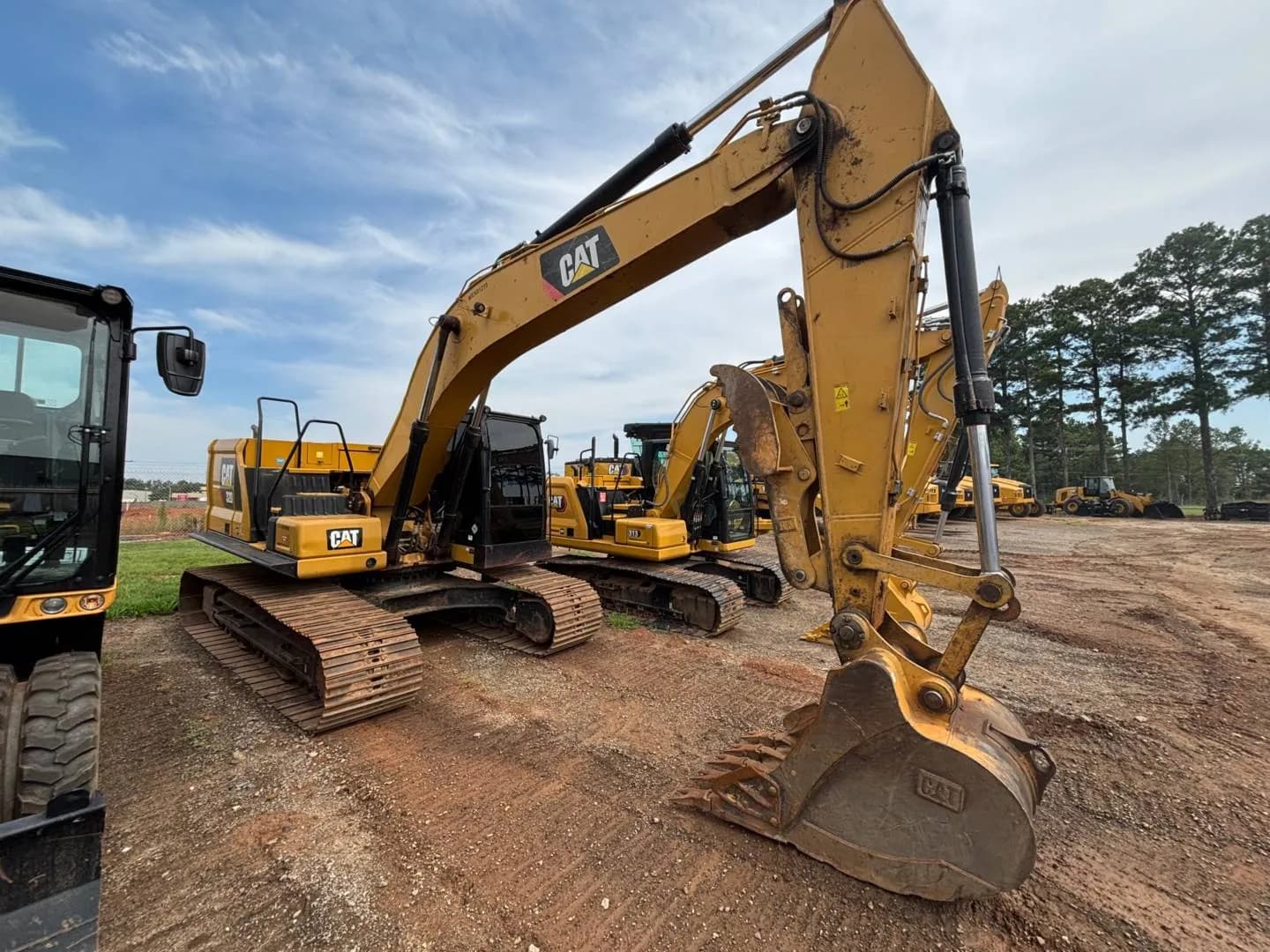 2018 Caterpillar 320