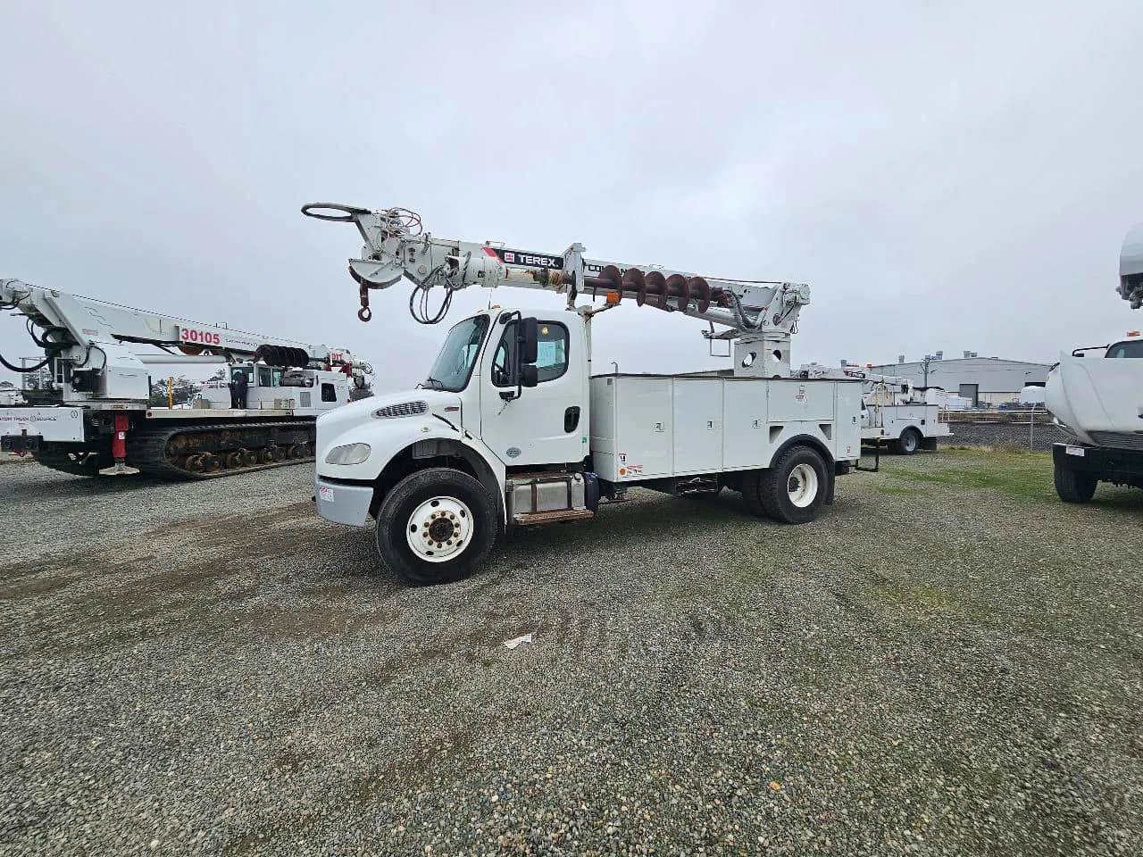 2015 Freightliner M2106 - Pickup