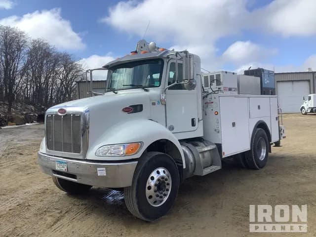 2016 Peterbilt 337 - Service
