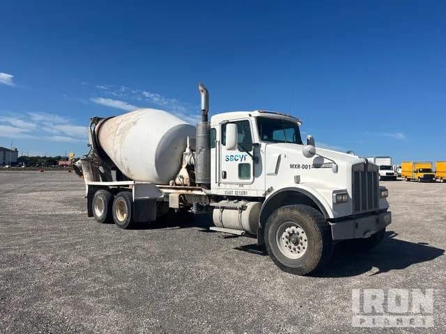 2008 Kenworth W900 - Mixer