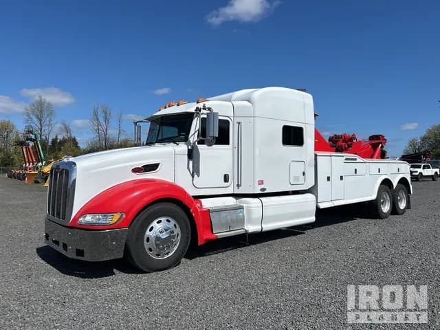 2009 Peterbilt 386 - Tow