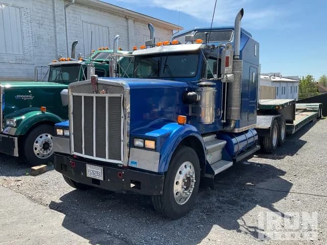 1988 Kenworth W900B - Sleeper
