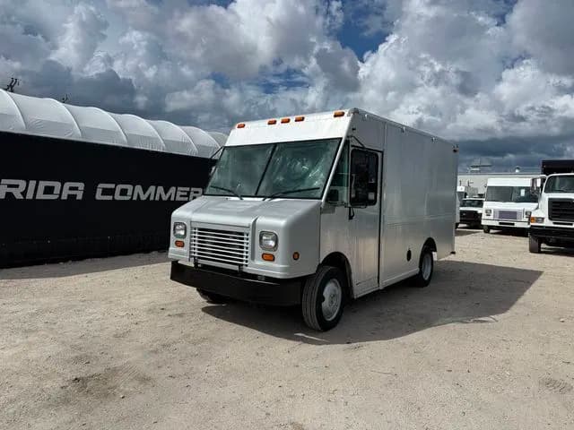 2006 Freightliner Utilimaster Stepvan - Vans