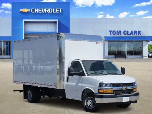2026 Chevrolet Express 3500 - Box