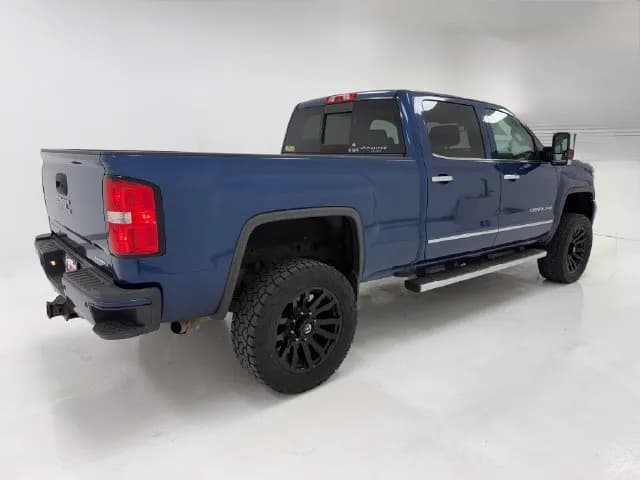 2016 GMC Sierra 2500HD - Pickup