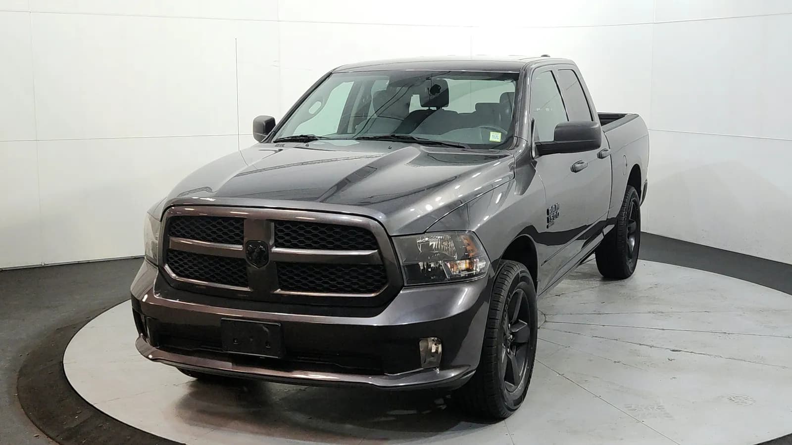 2019 Ram 1500 Classic Express - Pickup
