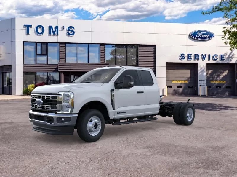2026 Ford F-350 Super Duty - Chassis