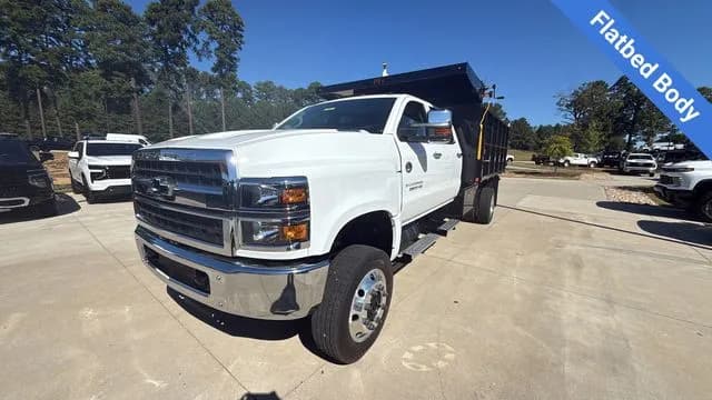 2026 Chevrolet Silverado 5500 Crew Cab - Chassis