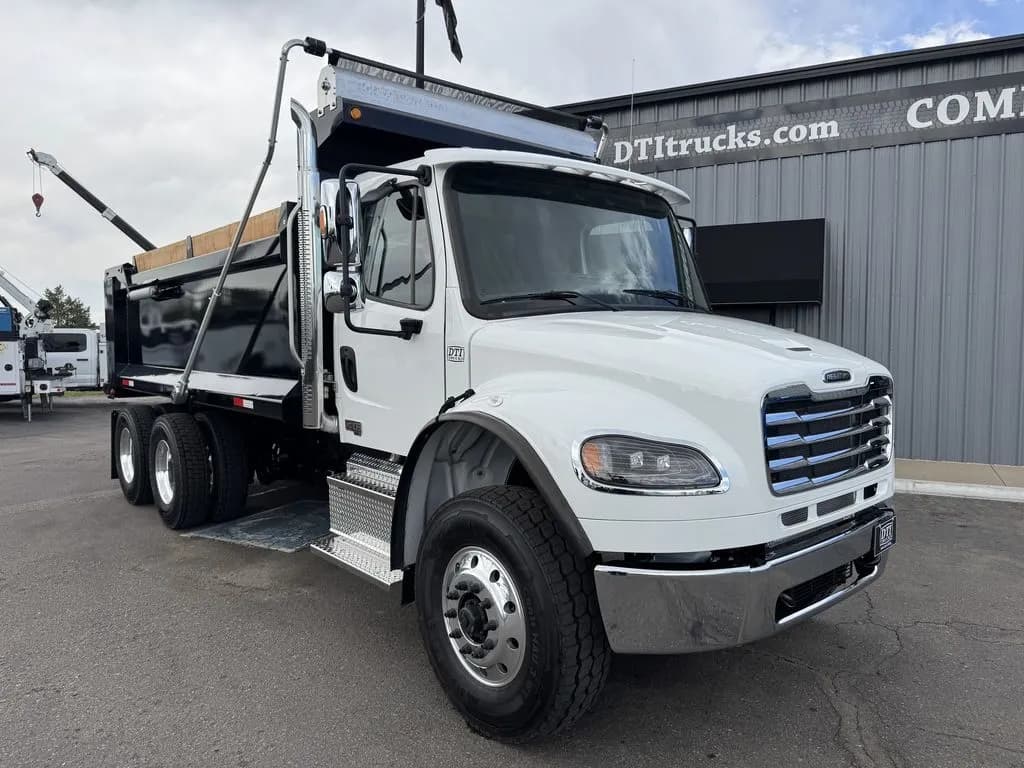 2027 Freightliner M2-106 - Dump