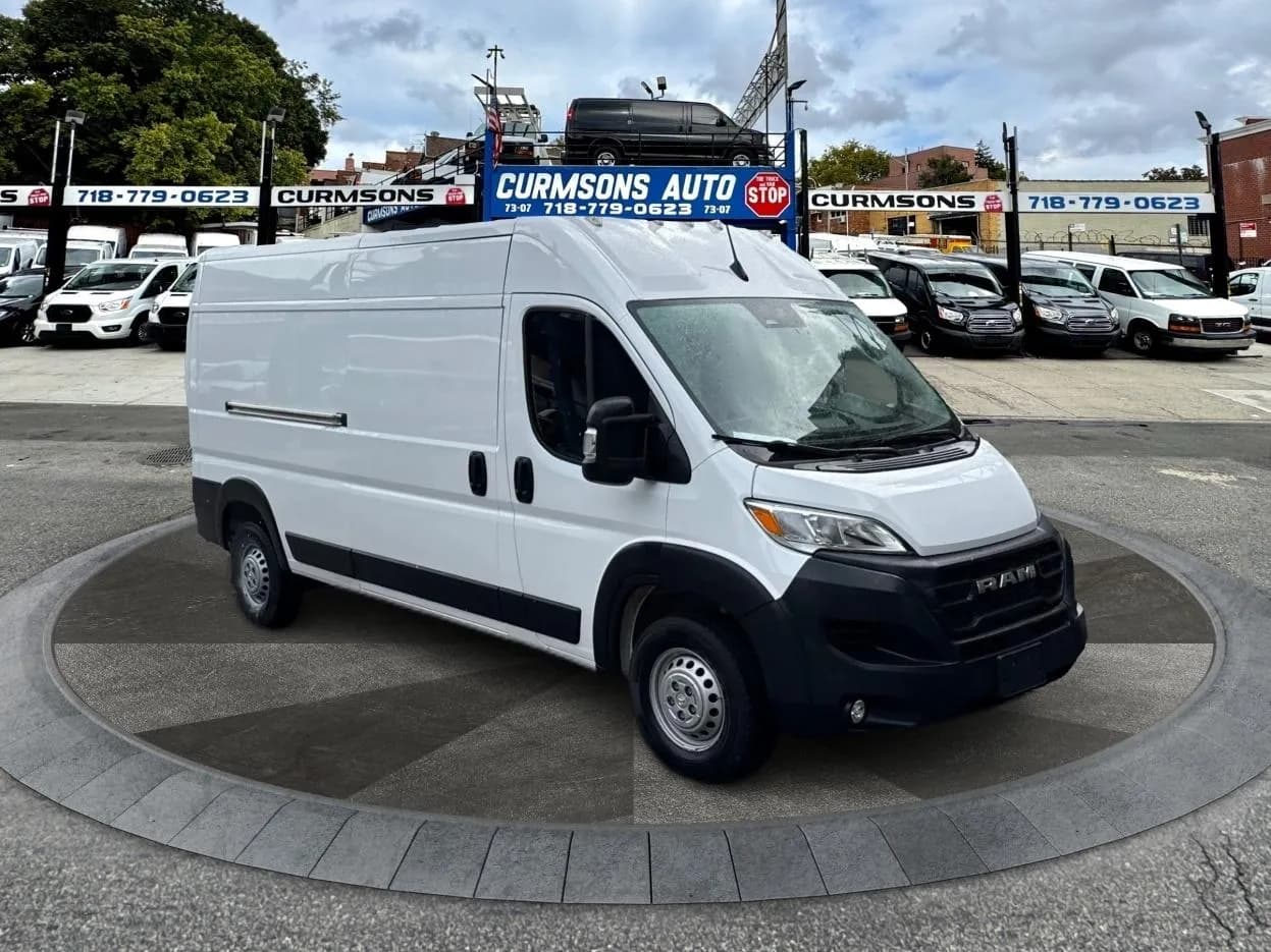 2025 Ram ProMaster - Vans